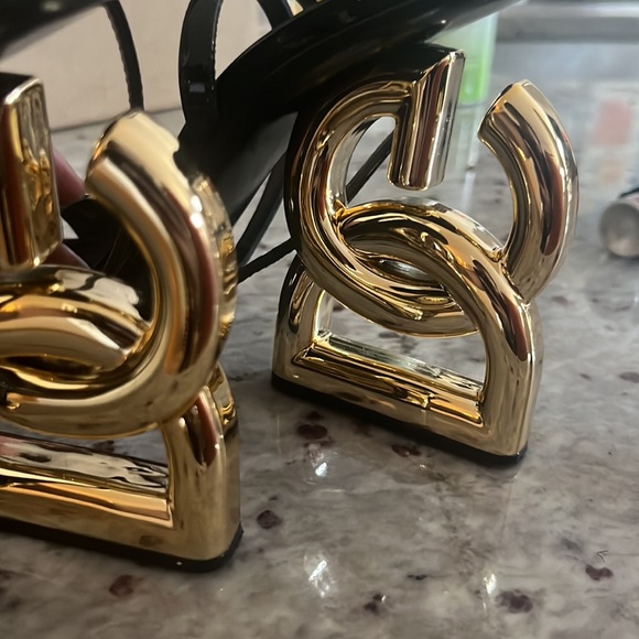 AUTHENTIC ‼️‼️‼️DOLCE & GABBANA HEELS - Picture 6 of 6